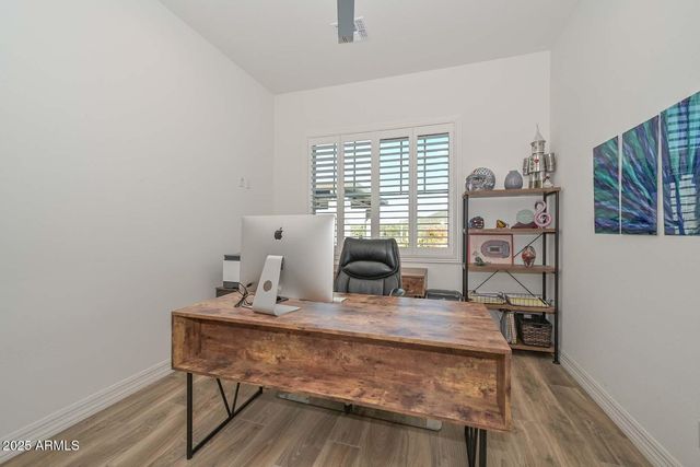 11722 W CREOSOTE Drive, Peoria, AZ 85383