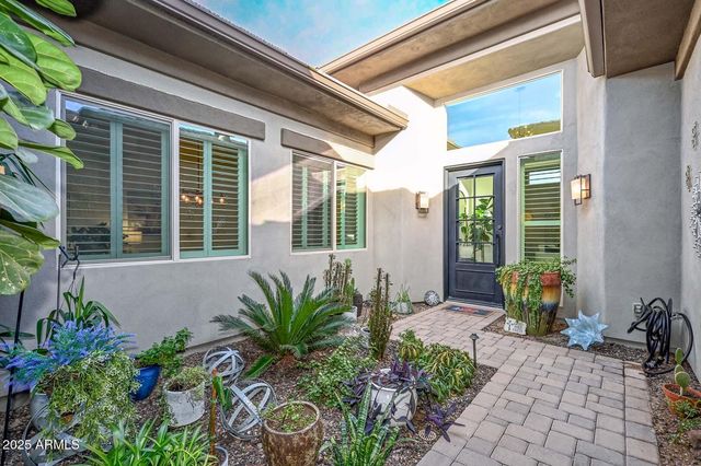 11722 W CREOSOTE Drive, Peoria, AZ 85383