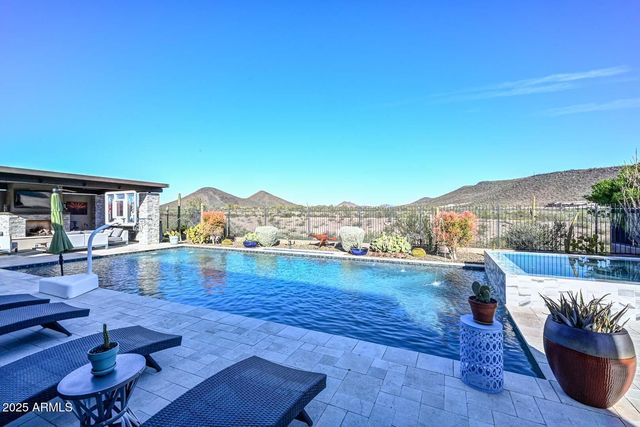 11722 W CREOSOTE Drive, Peoria, AZ 85383