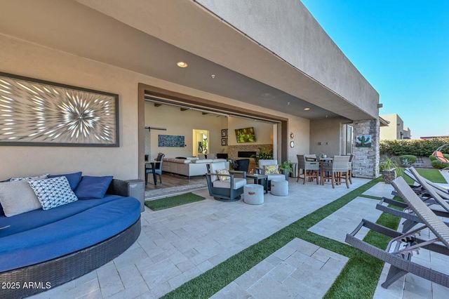 11722 W CREOSOTE Drive, Peoria, AZ 85383