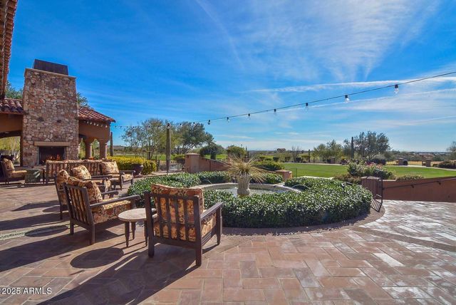 11722 W CREOSOTE Drive, Peoria, AZ 85383