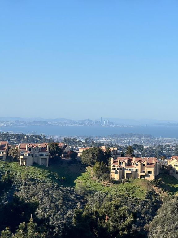 27 Tulip Lane, San Carlos, CA 94070