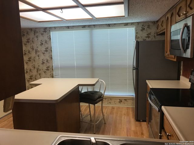 6015 Glen Heather, San Antonio, TX 78240