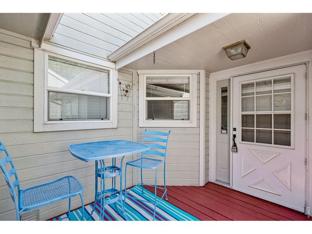 724 Shadowmere Ct, Fort Collins, CO 80526