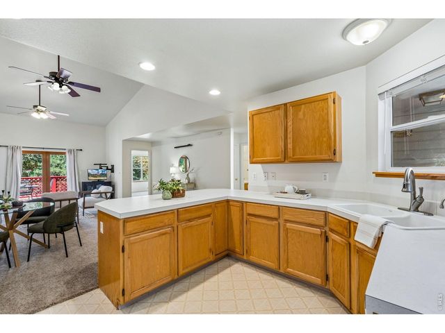 724 Shadowmere Ct, Fort Collins, CO 80526