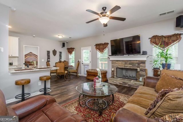 368 Bryndemere Drive, Dawsonville, GA 30534