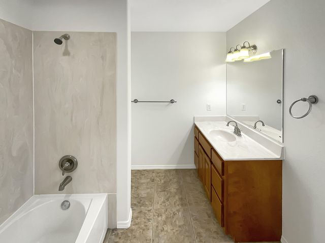 6105 EAGLE EYE Drive NW, Albuquerque, NM 87120