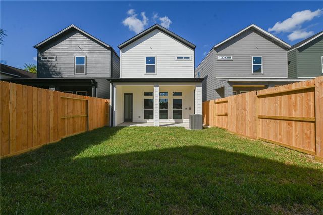 14107 Bridgeport, Houston, TX 77047