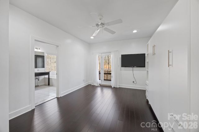 184 High Lake Drive, Statesville, NC 28677