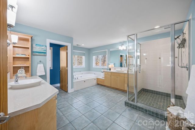 184 High Lake Drive, Statesville, NC 28677