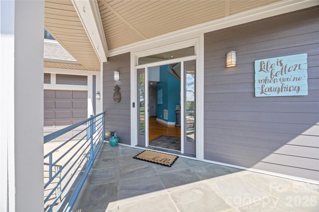 184 High Lake Drive, Statesville, NC 28677