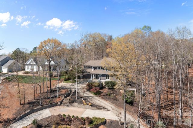 184 High Lake Drive, Statesville, NC 28677