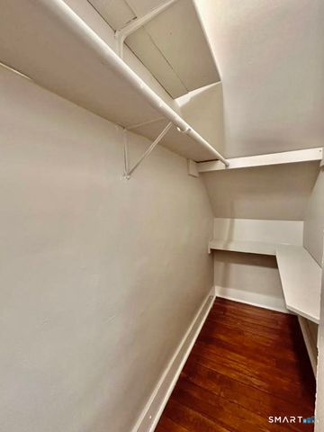 786 George Street, New Haven, CT 06511