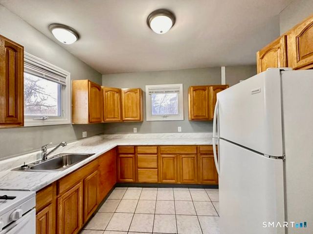 786 George Street, New Haven, CT 06511