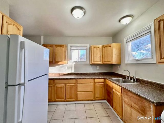 786 George Street, New Haven, CT 06511