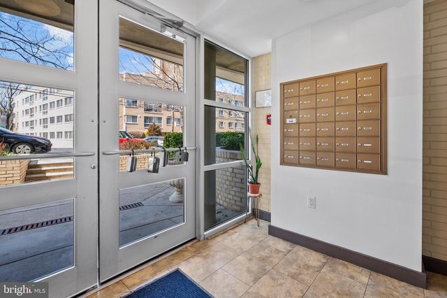 6425 14th St NW Unit 303, Washington, DC 20012
