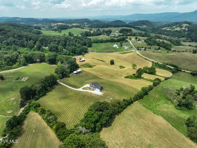 35 Short Road, Limestone, TN 37681