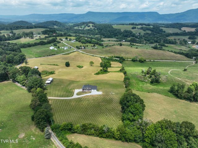 35 Short Road, Limestone, TN 37681