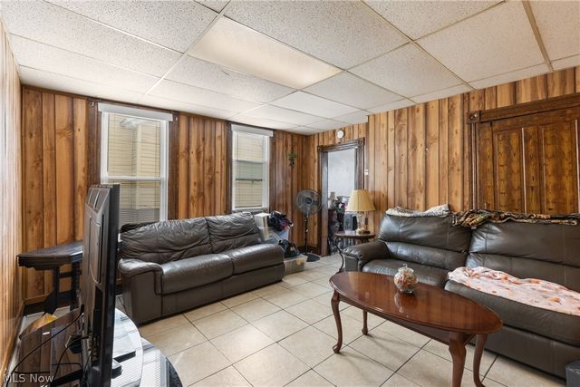 715 N Zane Highway, Martins Ferry, OH 43935