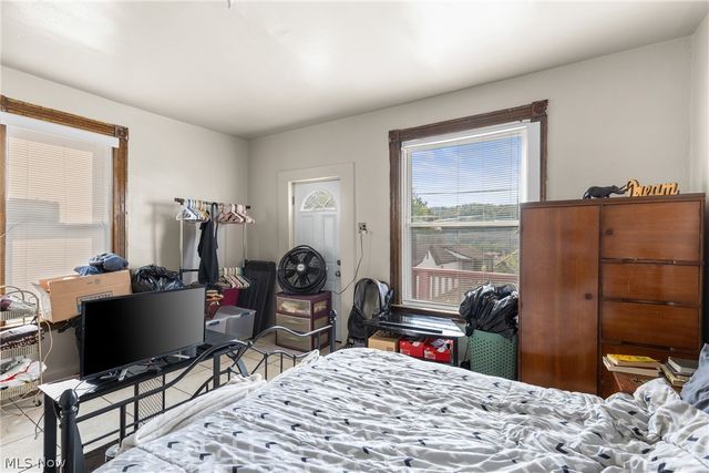 715 N Zane Highway, Martins Ferry, OH 43935