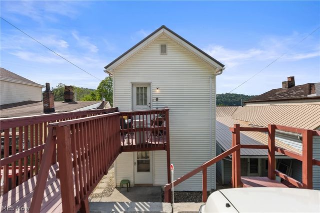 715 N Zane Highway, Martins Ferry, OH 43935