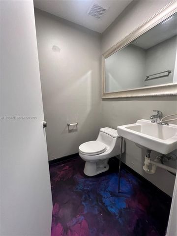 1657 W 40th Street 6, Hialeah, FL 33012