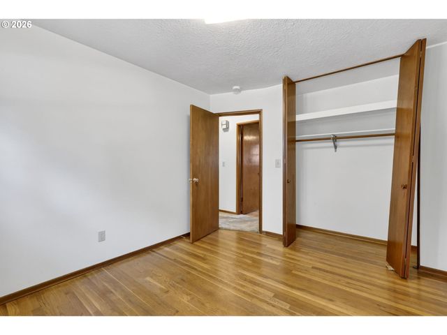 14533 Ne BRAZEE Ct, Portland, OR 97230
