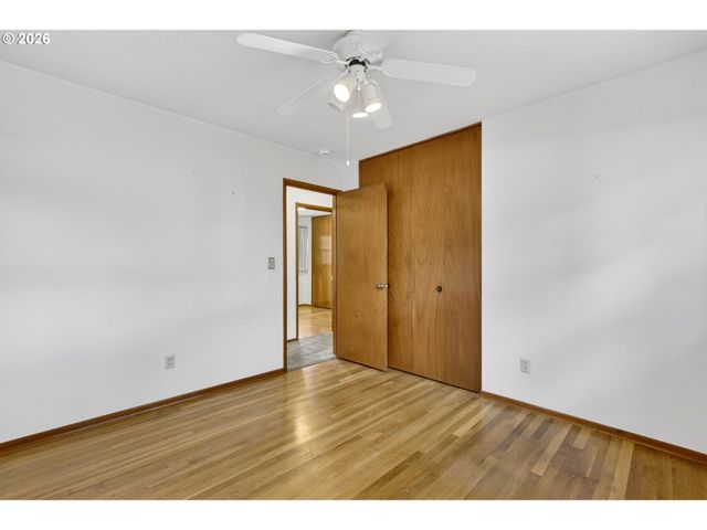 14533 Ne BRAZEE Ct, Portland, OR 97230