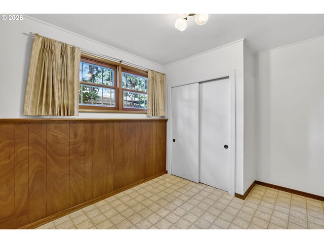 14533 Ne BRAZEE Ct, Portland, OR 97230