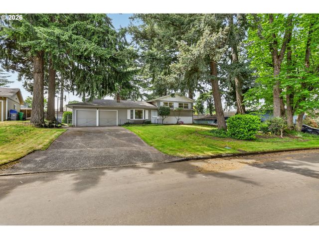 14533 Ne BRAZEE Ct, Portland, OR 97230