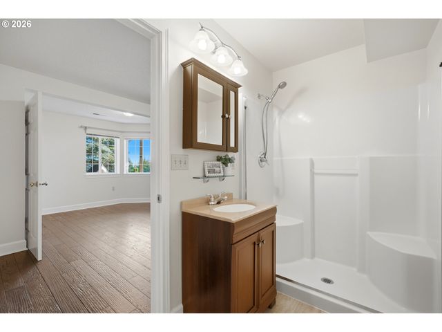 22201 Ne 150TH Ave, Battle Ground, WA 98604
