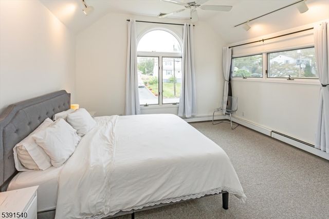 25 Washington Ave, Hanover Twp., NJ 07981