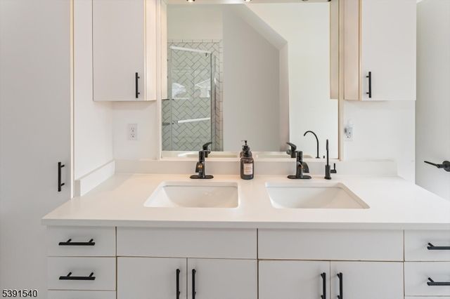 25 Washington Ave, Hanover Twp., NJ 07981