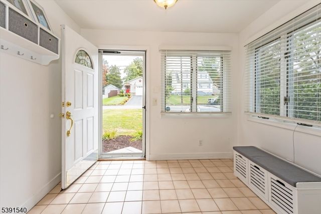 25 Washington Ave, Hanover Twp., NJ 07981