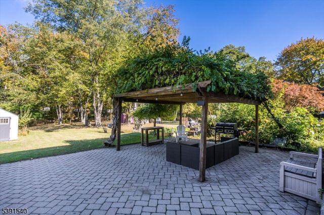 25 Washington Ave, Hanover Twp., NJ 07981