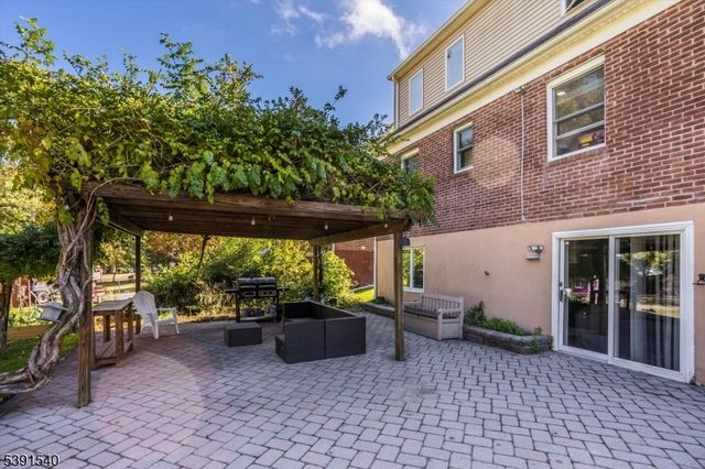 25 Washington Ave, Hanover Twp., NJ 07981