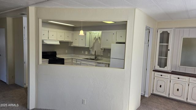 10330 E Manzanita Trail, Dewey, AZ 86327