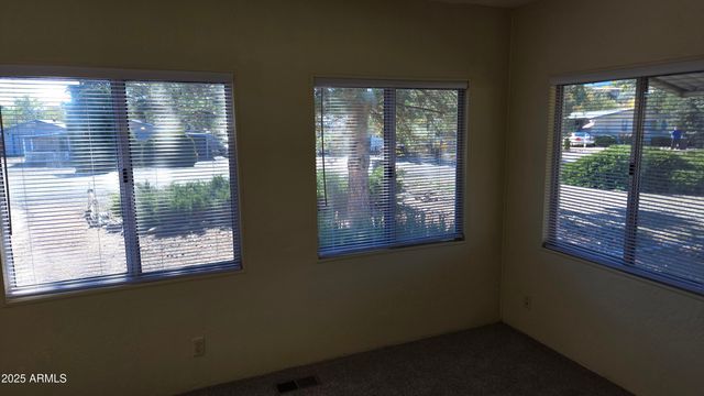 10330 E Manzanita Trail, Dewey, AZ 86327