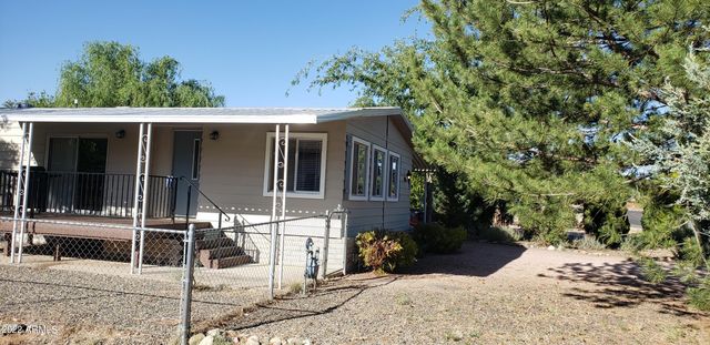 10330 E Manzanita Trail, Dewey, AZ 86327