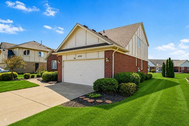 47715 Beacon Square Drive, Macomb, MI 48044