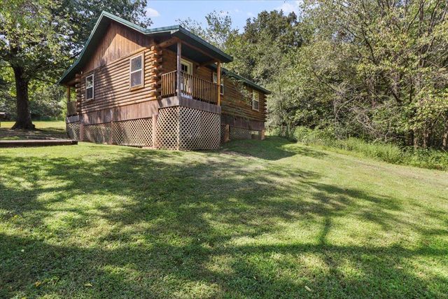 1300 County Road 113 Cabin 3, Alton, MO 65606