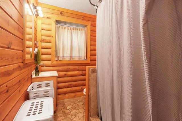 1300 County Road 113 Cabin 3, Alton, MO 65606