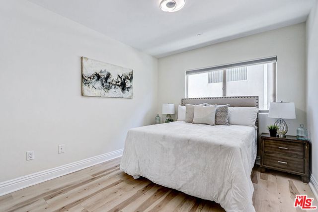 1520 S Shenandoah Street 304, Los Angeles, CA 90035