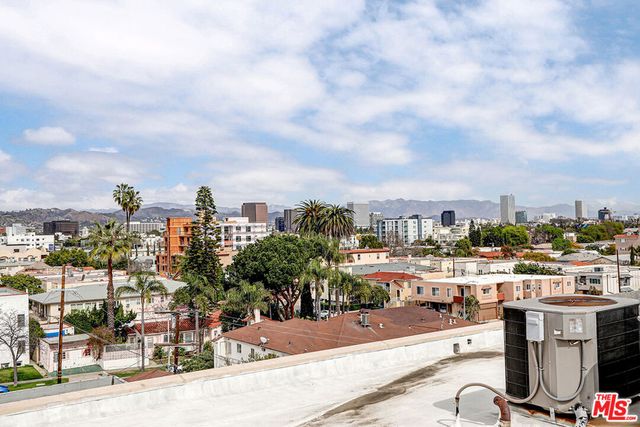1520 S Shenandoah Street 304, Los Angeles, CA 90035