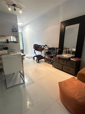 665 NE 83rd Ter 115, Miami, FL 33138