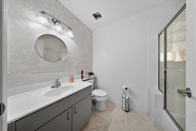 113 Egret, Greenacres, FL 33413