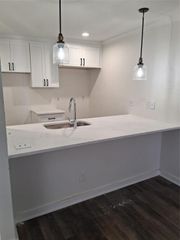 7313 Gulf Freeway 315, Houston, TX 77017
