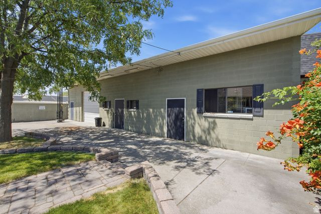4650 S 700 E, Murray, UT 84107