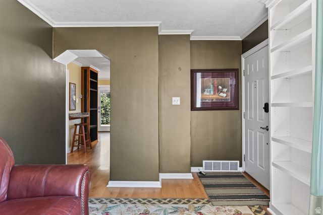 4650 S 700 E, Murray, UT 84107