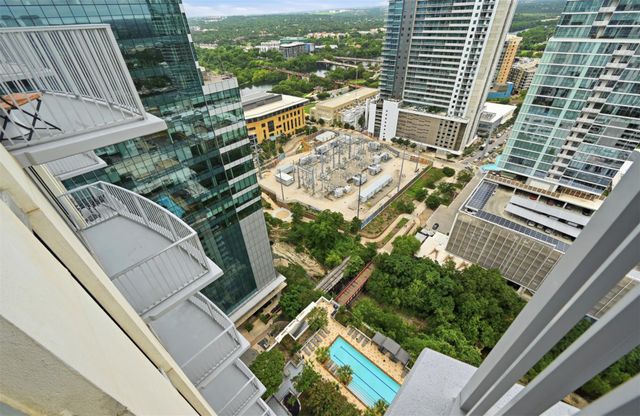 360 Nueces ST 2706, Austin, TX 78701